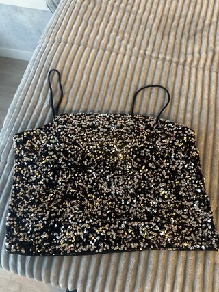 Top lentejuelas negro y plateado