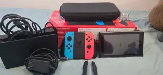 Nintendo Switch Blu/Rosso + Accessori