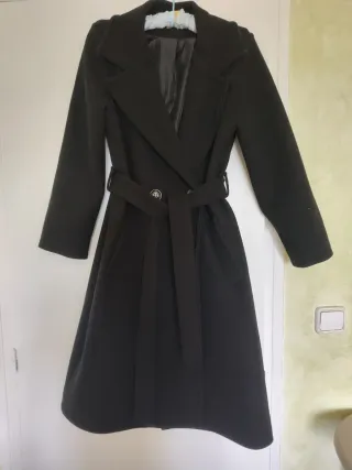 Abrigo largo negro mujer