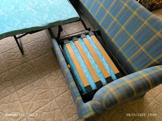 Sofá Cama Tela Azul y Amarillo