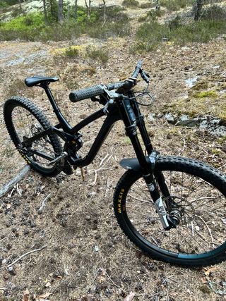 Bici downhill NS FuzZ