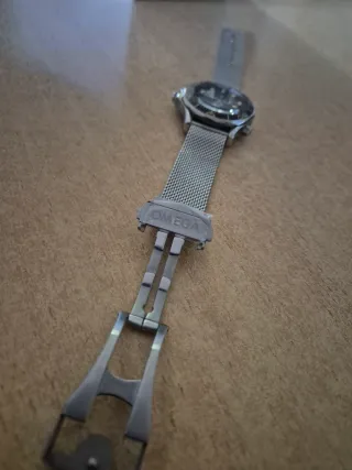 Omega Seamaster 007 au