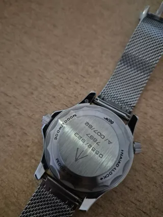 Omega Seamaster 007 au