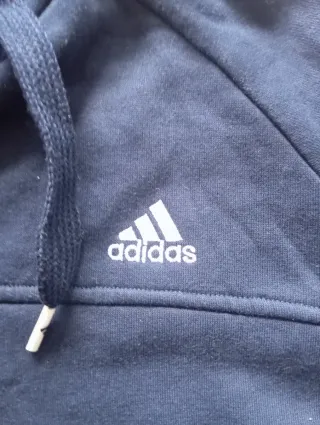 Sudadera Adidas con capucha azul marino