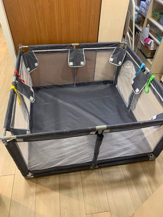 Parque de juegos para bebé