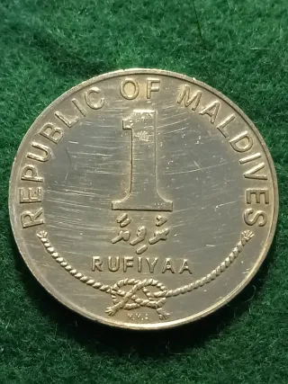 2 Monete: Armenia e Maldive