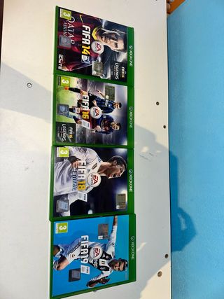 Xbox One FIFA 14, 16, 18, 19 - 4 Giochi