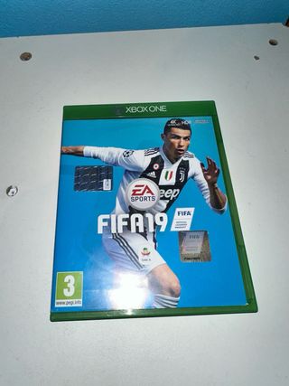Xbox One FIFA 14, 16, 18, 19 - 4 Giochi