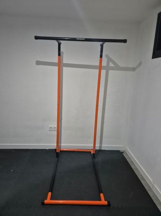 Barras de dominadas y calistenia