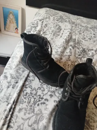 Botines UGG Negro Talla 38