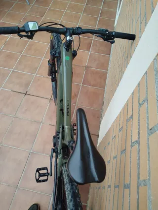 BICICLETA ELÉCTRICA TREK RAIL 5