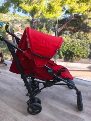 Silla de paseo Chicco roja