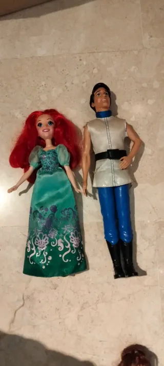 Muñecos Ariel y Príncipe Eric Disney