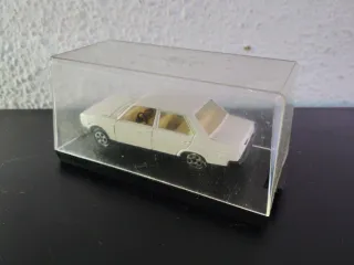 Seat 131 E 1/43