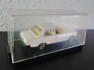 Seat 131 E 1/43