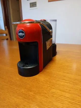 Macchina Caffè Lavazza Jolie Rossa