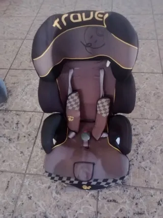 Silla de auto Travel seminueva
