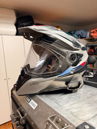 Casco trail Airoh Commander