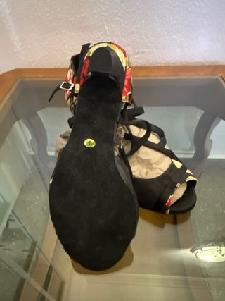 Zapatos de baile latino