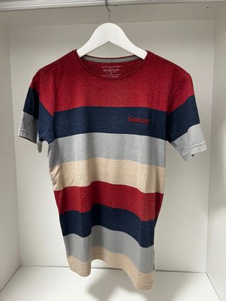 Camiseta Quiksilver Rayas Talla XL. A partir de 16