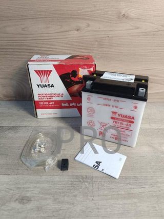 YUASA BATERIA YB10L-A2 abierto - sin ácido