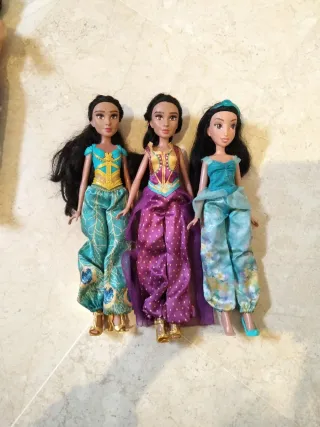 Princesa Jasmine, por 8 € cada una.