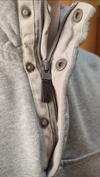 Sudadera MAINE cuello alto gris Talla M