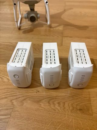 DJI Phantom 4 Pro + Accesorios