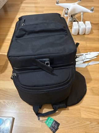 DJI Phantom 4 Pro + Accesorios