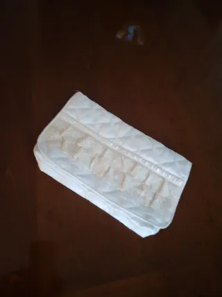 Beauty case in cotone e pizzo