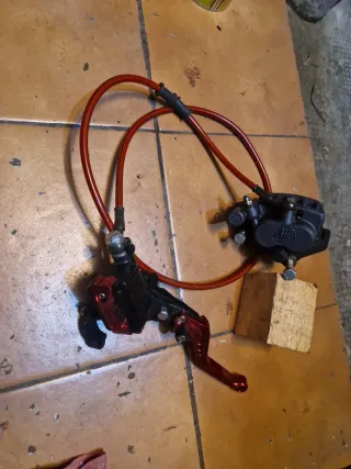 Pompa tubo e pinza freni Beta Motard