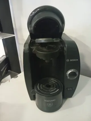 Cafetera Tassimo Bosch Negra