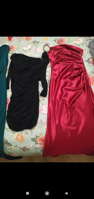 Vestidos de fiesta rojos y plateados