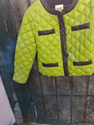Giacca Moschino trapuntata verde e nera