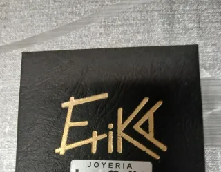 Pendientes Oro Chapado Antialérgicos Color GRANATE