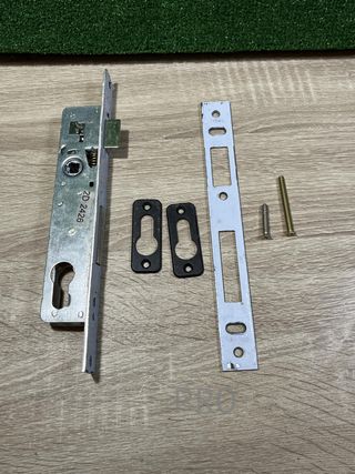 Cerradura Monopunto De Palanca Tesa Assa Abloy 421028AI
