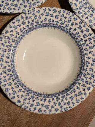 Set 4 Piatti Fondi English Ironstone