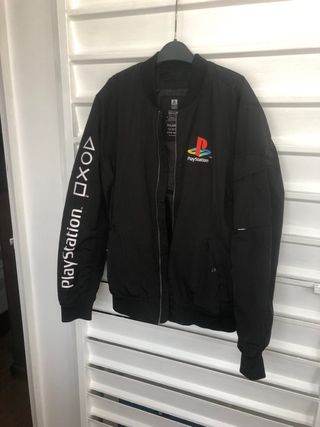 Cazadora Bomber PlayStation Negra