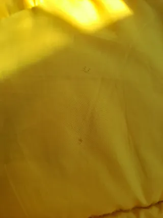 Abrigo acolchado Bershka amarillo talla S