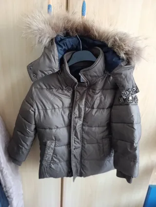 Giubbotto bambina con cappuccio ,3 anni