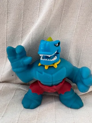 Goo Jit Zu Giocattolo Antistress Blu