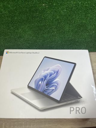 Ordenador Portátil Microsoft Studio 2