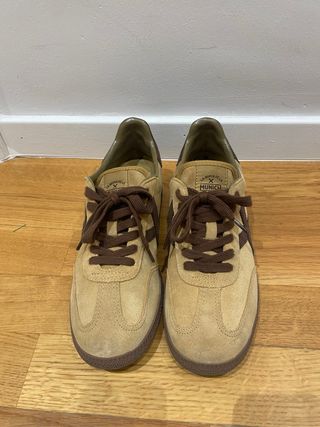 Zapatillas Munich Beige y Marrón
