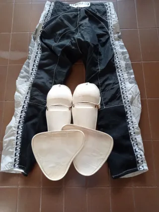 Pantalón Motocross Enduro con Protecciones Sinisal