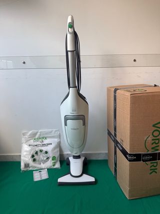 Aspirapolvere Folletto VK220S accetto permute