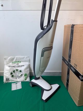 Aspirapolvere Folletto VK220S accetto permute