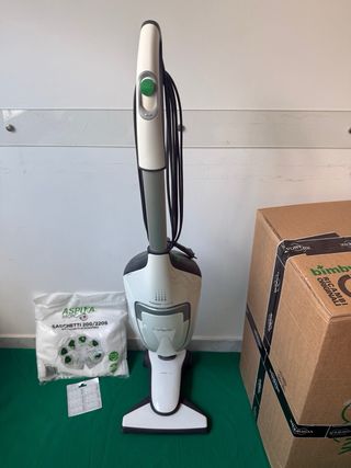Aspirapolvere Folletto VK220S accetto permute