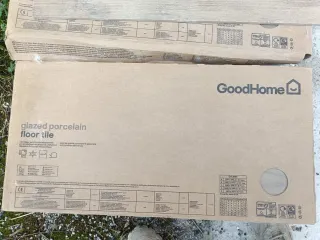 Porcelánico blanco brillo  y efecto madera 60x 30