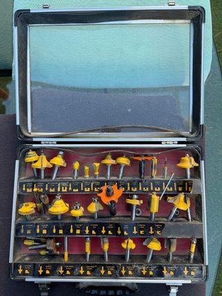 Maletín de brocas para fresadora y accesorios