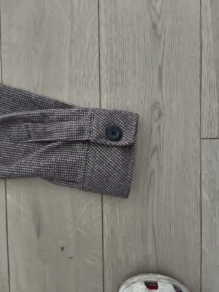 Camisa hipster marrón y gris